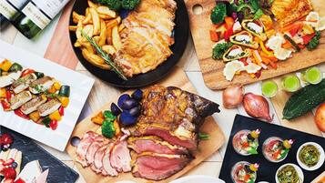 Daily buffet breakfast for a fee