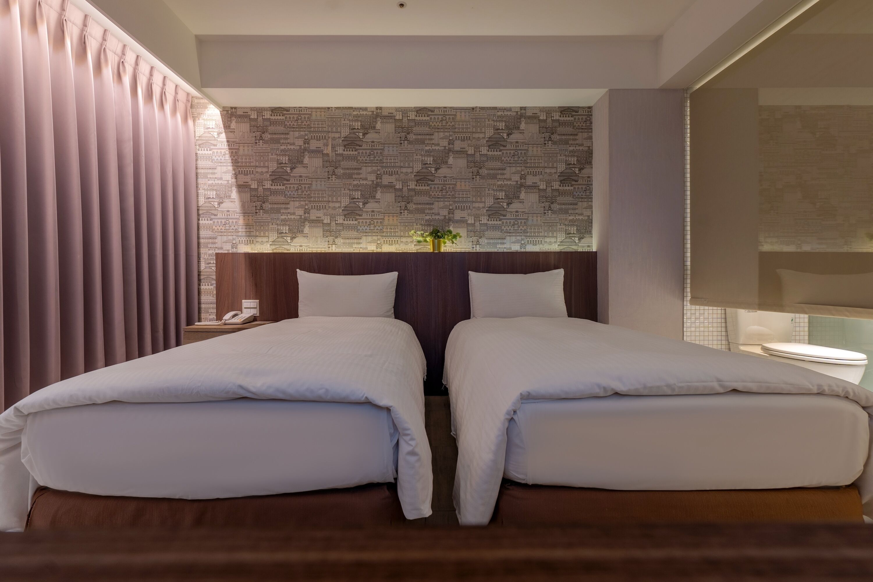 superior twin room | view from room