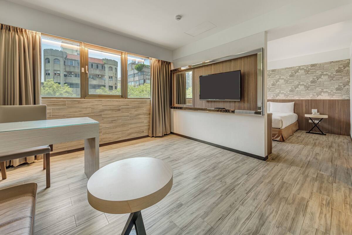 Deluxe Suite | View from room