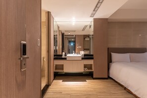 Down duvets, minibar, desk, blackout curtains - Guide Hotel Taipei Fuxing N (Taipei)