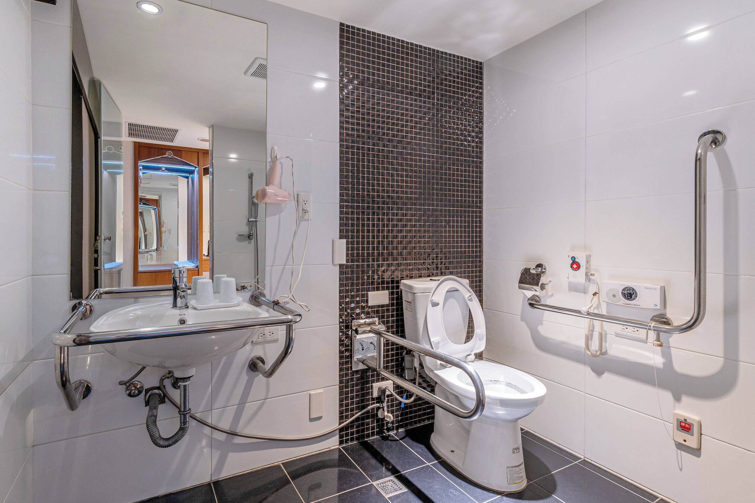 basic double room | bathroom | shower, rainfall showerhead, hair dryer, towels