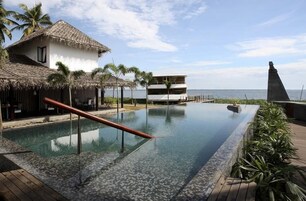 Outdoor pool, pool umbrellas