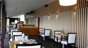 Se sirven desayunos, almuerzos y cenas