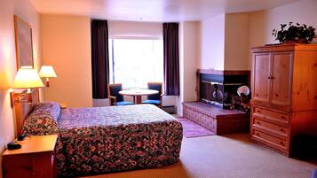 Seprai premium, meja kerja, setrika/meja setrika, dan tempat tidur bayi