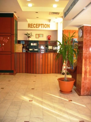 Lobby - Egreta (Tulcea)