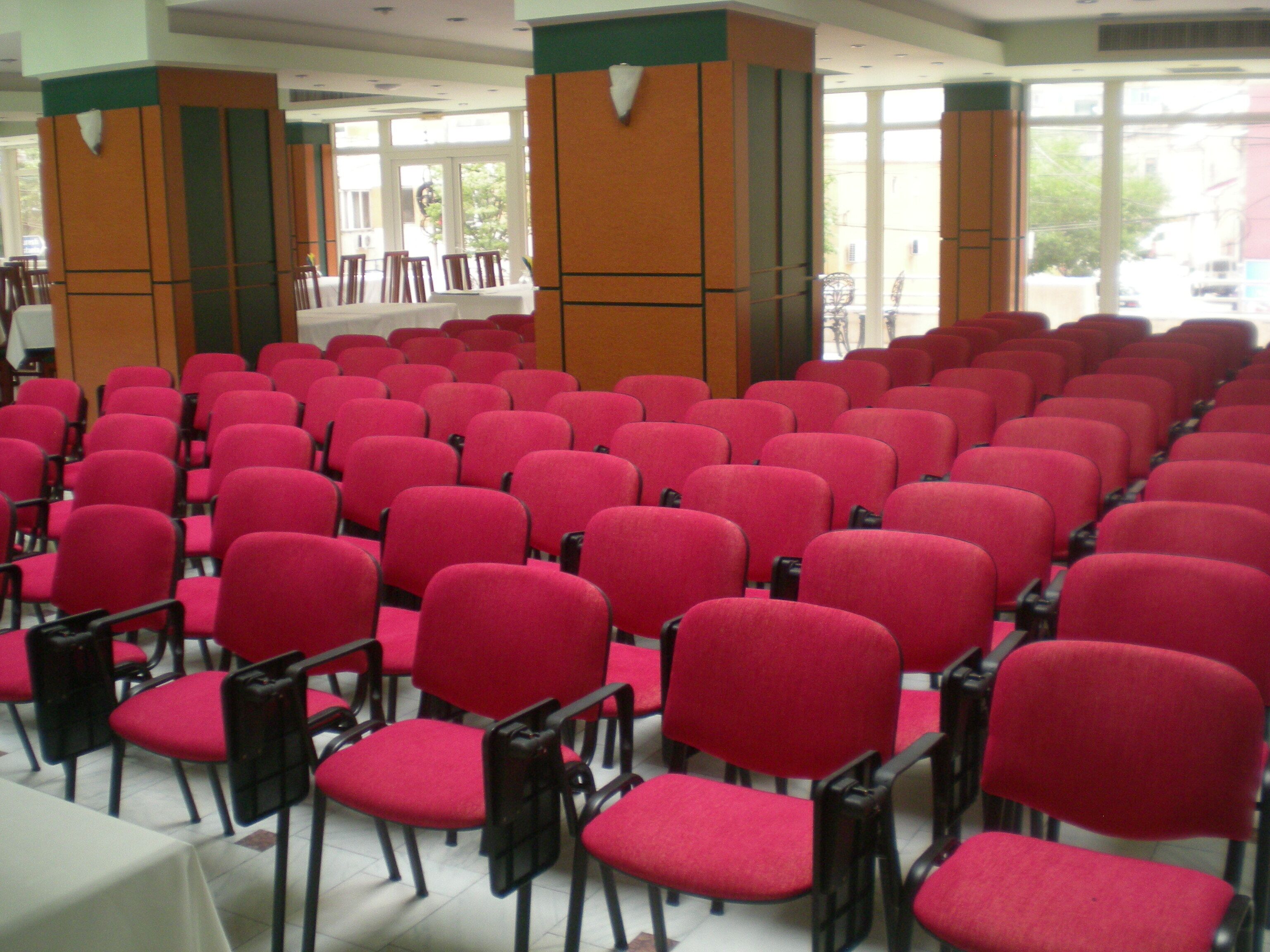 Fasilitas rapat