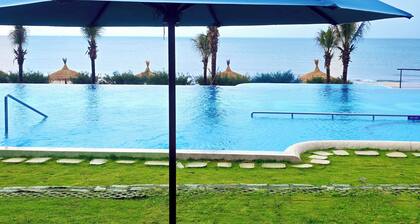 Silver Beach Resort Ke Ga