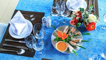 Desayuno buffet incluido todos los días