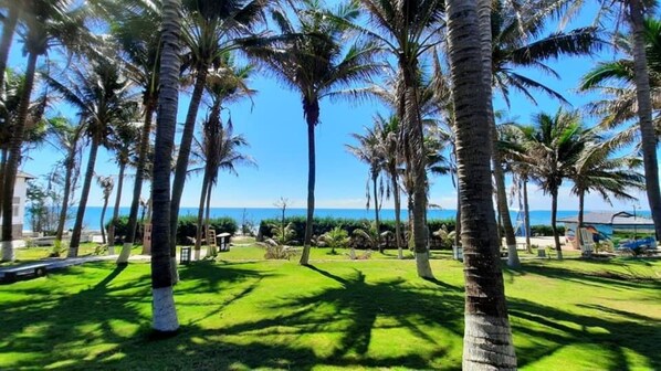 Bungalow Deluxe, vue ocĂ©an | Vue sur la plage/lâocĂ©an