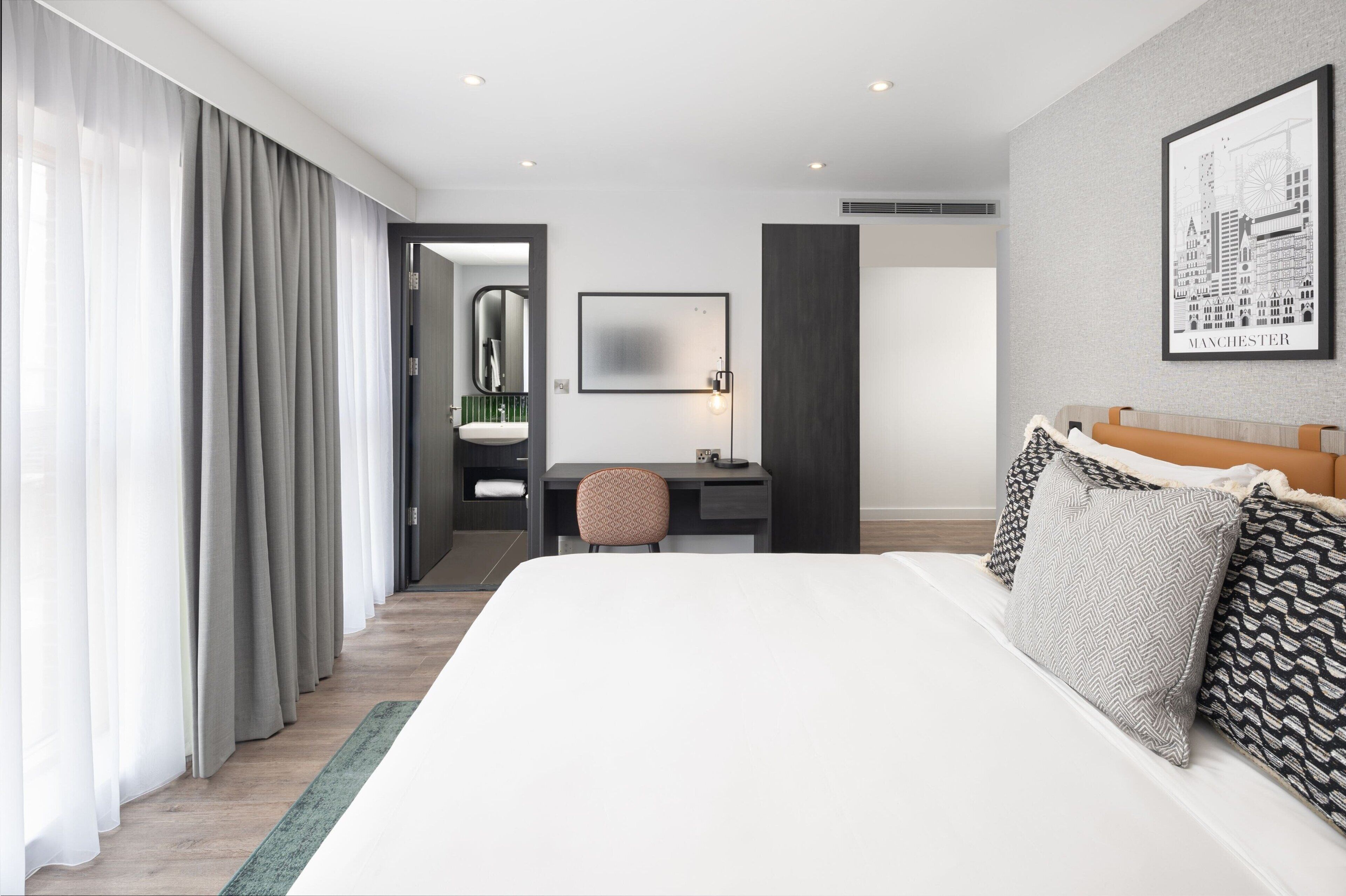 Habitación, 1 cama Queen size | Ropa de cama de alta calidad y camas con pillow-top 