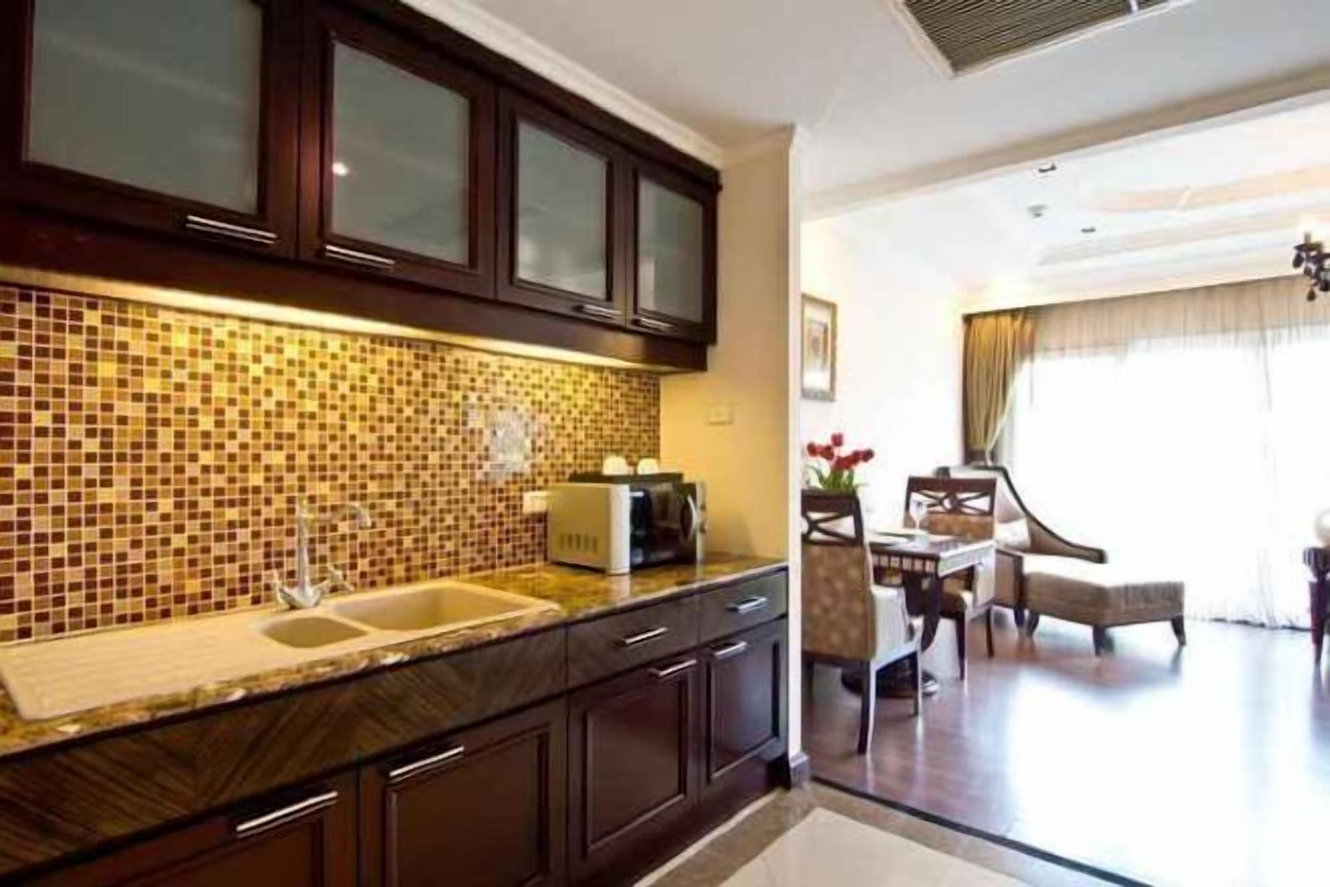 Yksityinen keittiö | Jääkaappi, kahvin-/teenkeitin, vedenkeitin