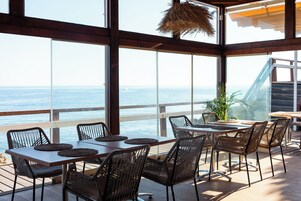 Beach bar
