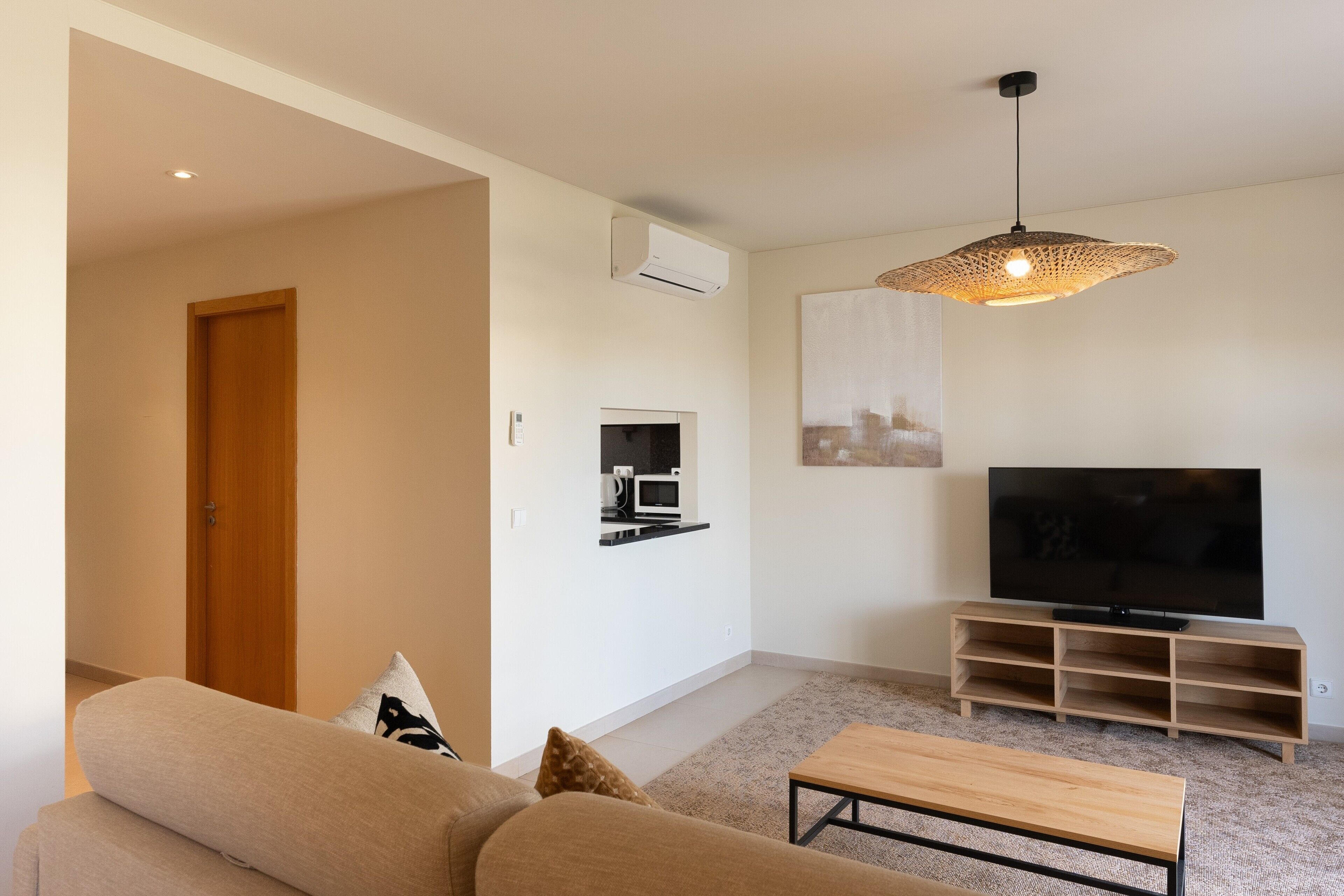 premium apartment, 1 bedroom | living area | lcd tv