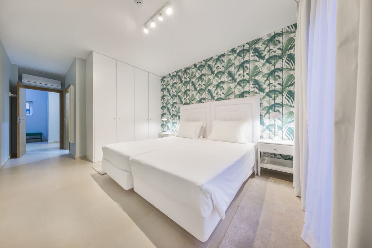 Villa, 4 Bedrooms | 2 bedrooms, in-room safe, individually furnished, iron/ironing board