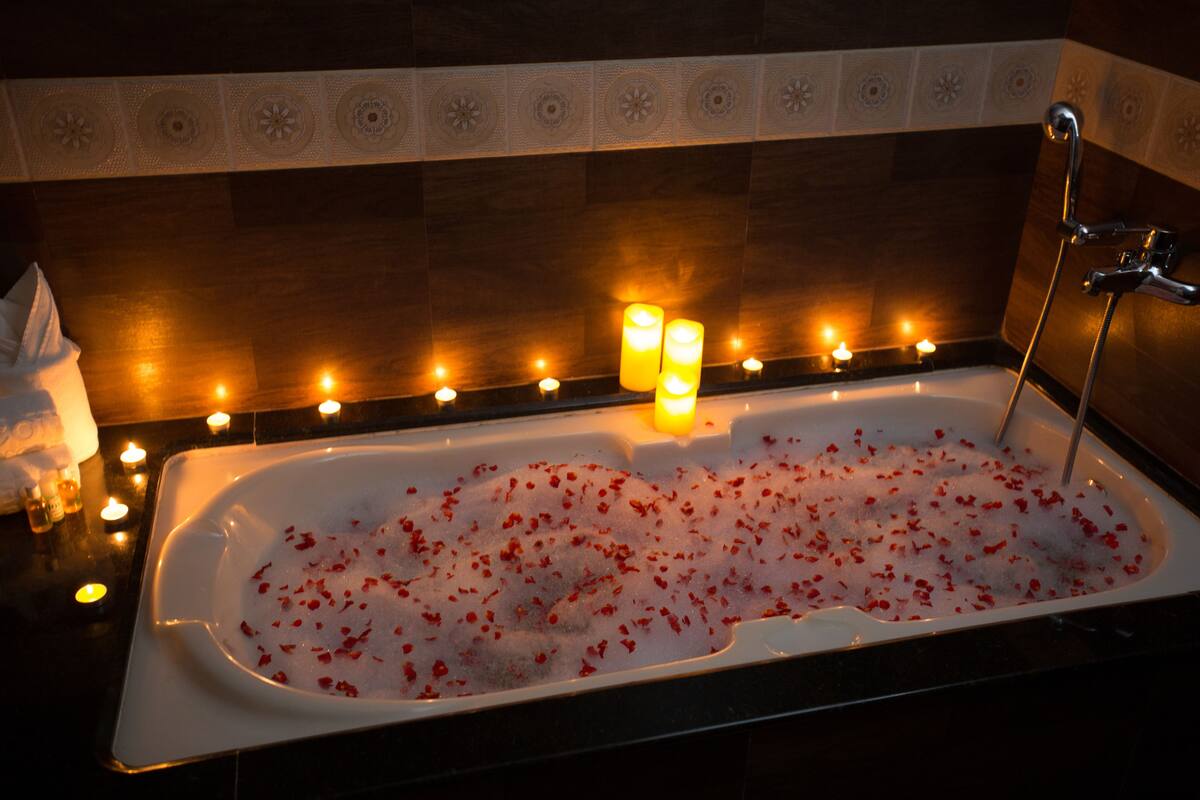 shower, free toiletries, hair dryer, bathrobes