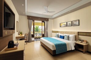 ห้องดีลักซ์, เตียงคิงไซส์ 1 เตียง, วิวสวน | เครื่องนอนระดับพรีเมียม, ผ้านวมขนเป็ด, เตียงเมมโมรีโฟม, มินิบาร์