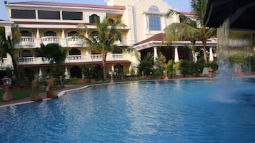 Outdoor pool, open 7:00 AM to 8:00 PM, sun loungers