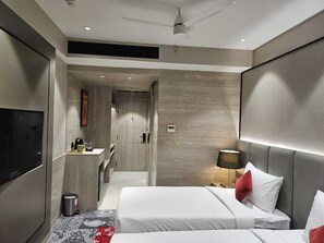 Habitación Deluxe, 2 camas individuales | Sábanas de algodón egipcio y ropa de cama de alta calidad