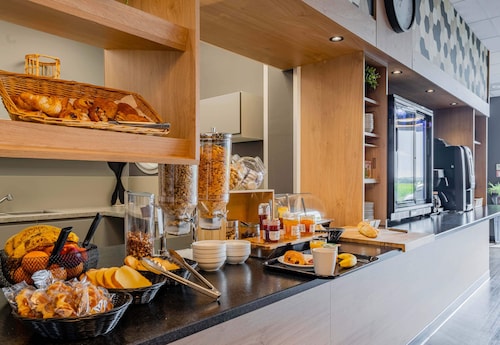 B&B HOTEL Béthune Bruay-la-Buissière