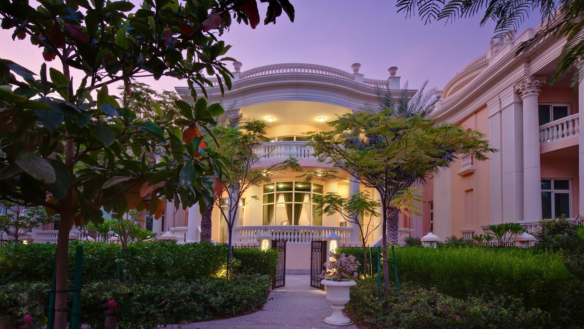 villa, 5 bedrooms, private pool, garden view (royal 5 bedroom villa) | 1 bedroom, egyptian cotton sheets, premium bedding, down duvets