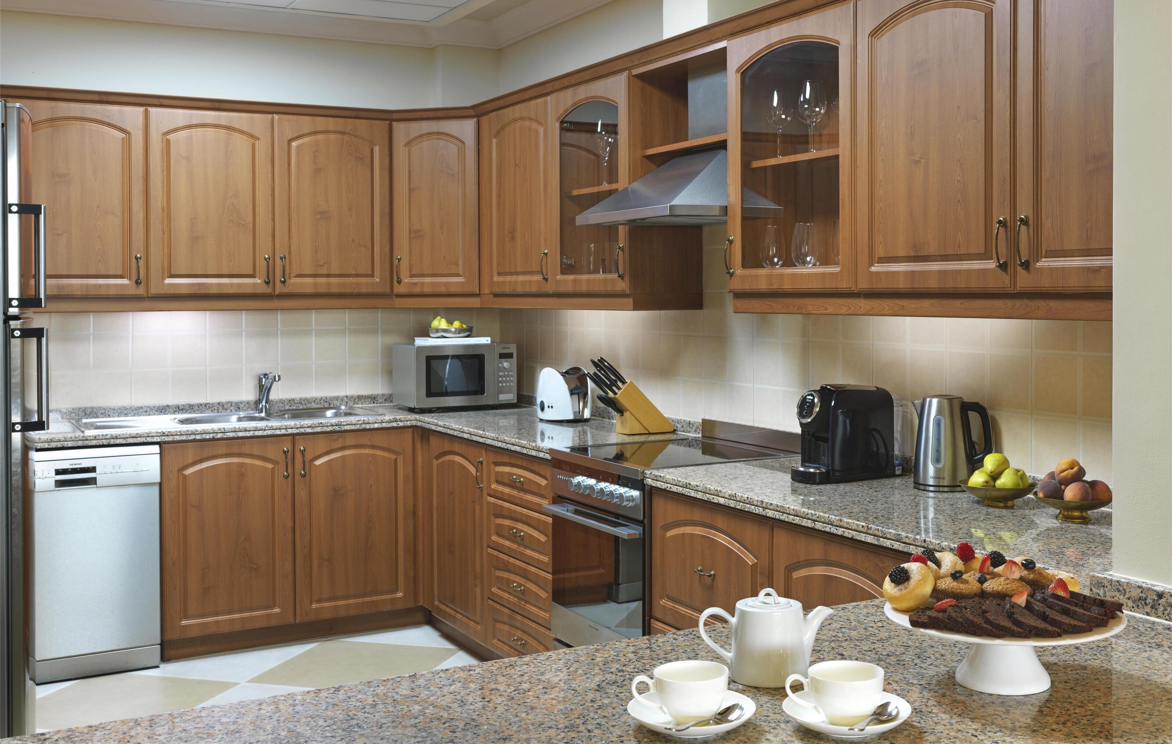 1 bedroom, egyptian cotton sheets, premium bedding, down duvets