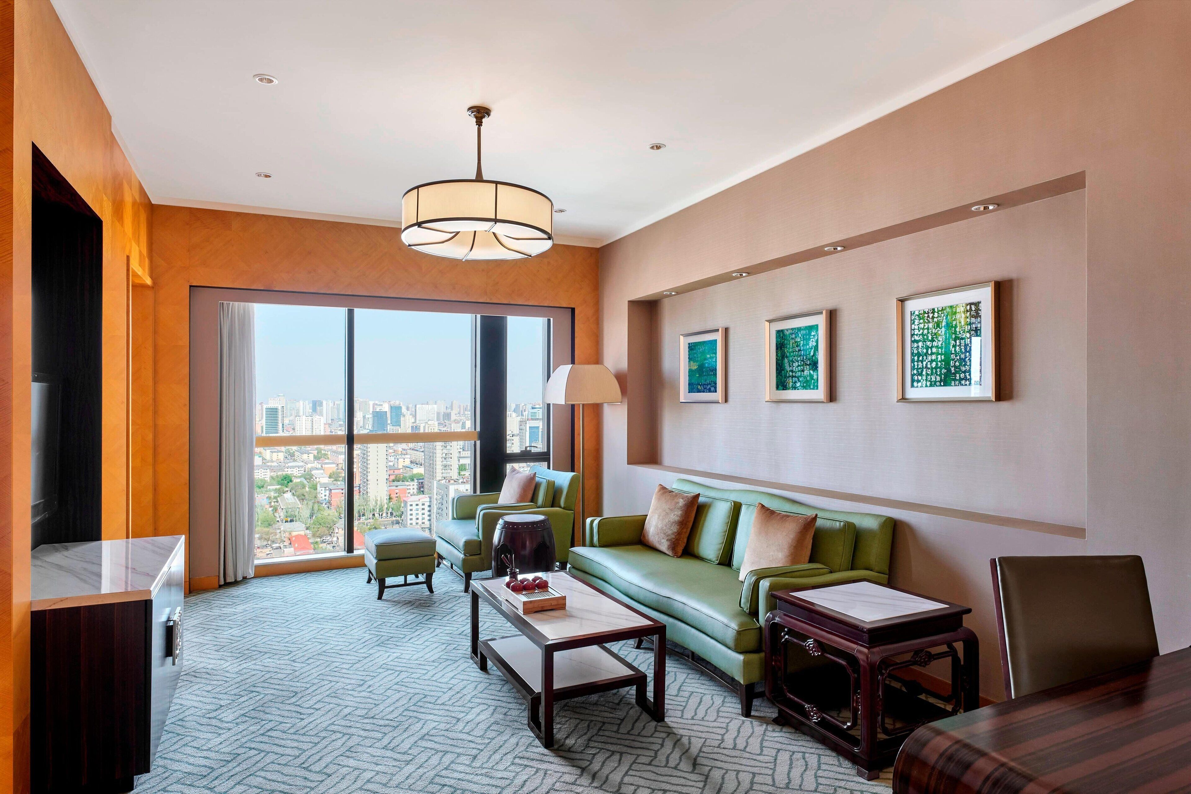 Premium bedding, minibar, in-room safe, desk