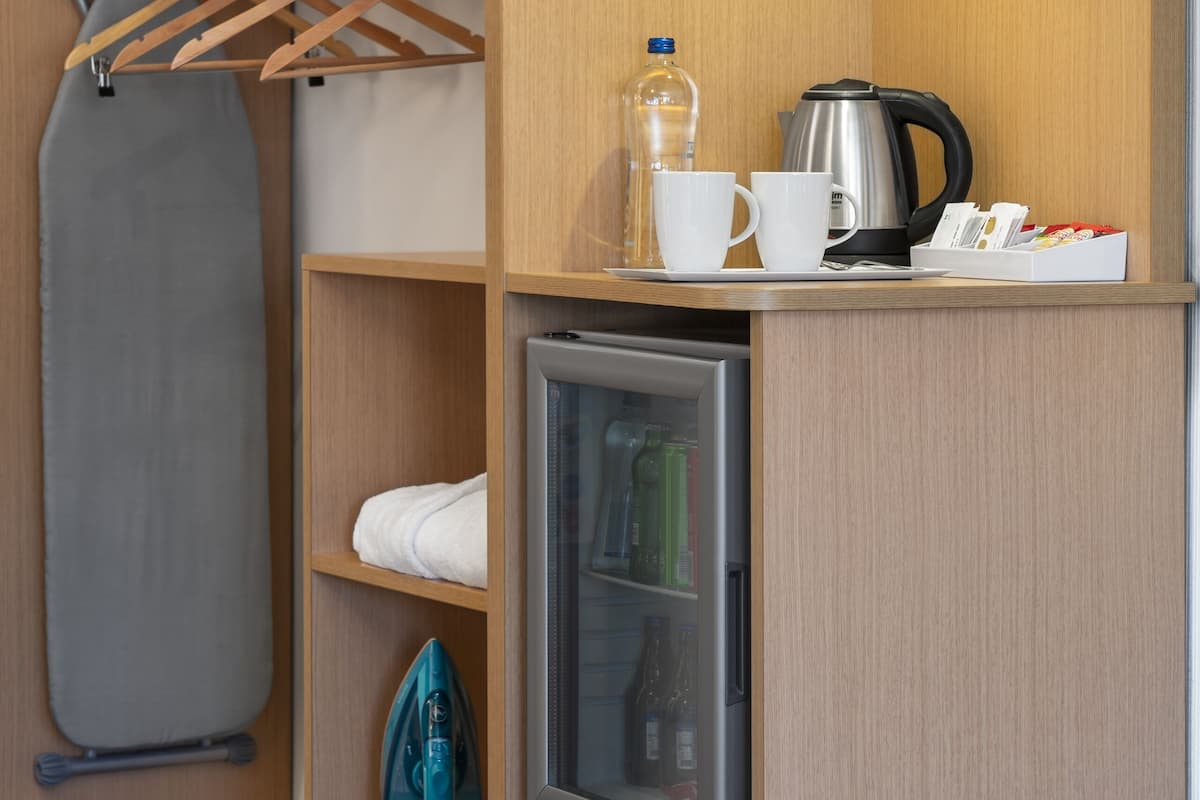 Ropa de cama de alta calidad y minibar