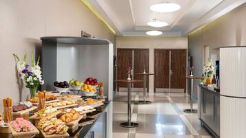 Daily buffet breakfast (EUR 14 per person)
