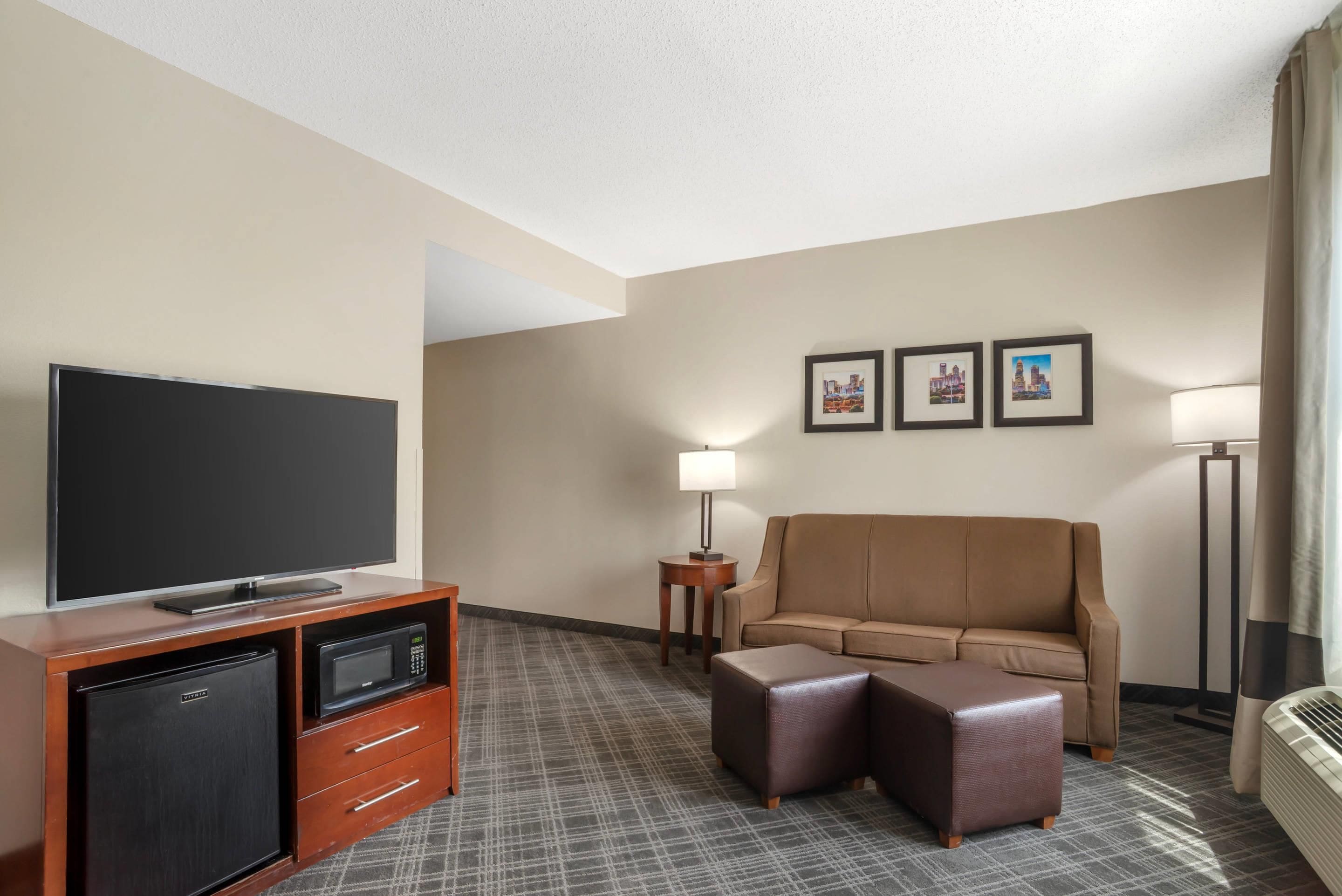 Suite, Multiple Beds, Non Smoking | Pillowtop beds, in-room safe, desk, laptop workspace