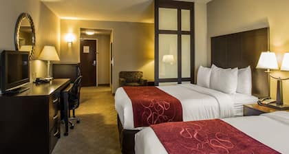 Comfort Suites Huntersville near Lake Norman