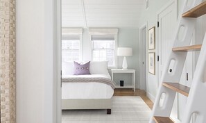 Luxury Cottage, Pisces | Egyptian cotton sheets, premium bedding, pillowtop beds, in-room safe - Harborview Nantucket (Nantucket)