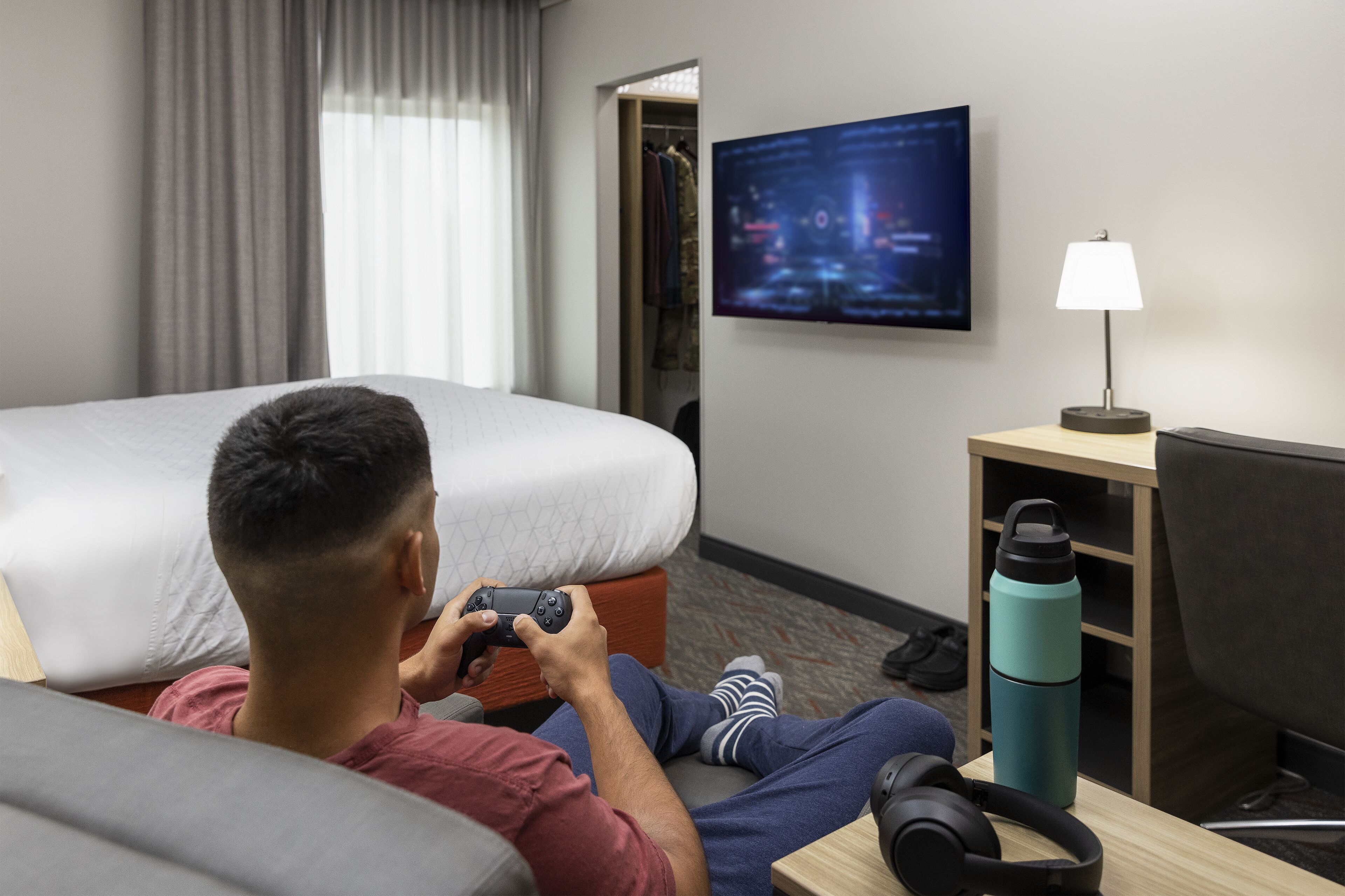 desk, blackout curtains, iron/ironing board, free wifi