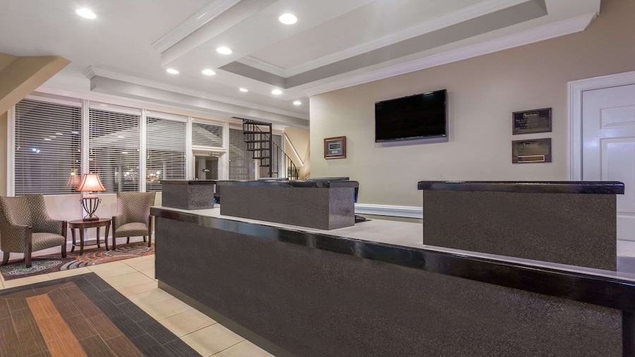 Travelodge by Wyndham Lakeland