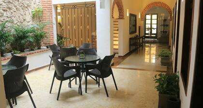 Hotel Portal de San Diego by HMC