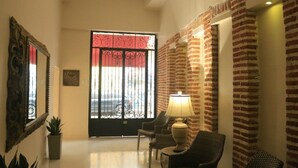 Reception - Hotel Portal de San Diego by HMC (Cartagena)
