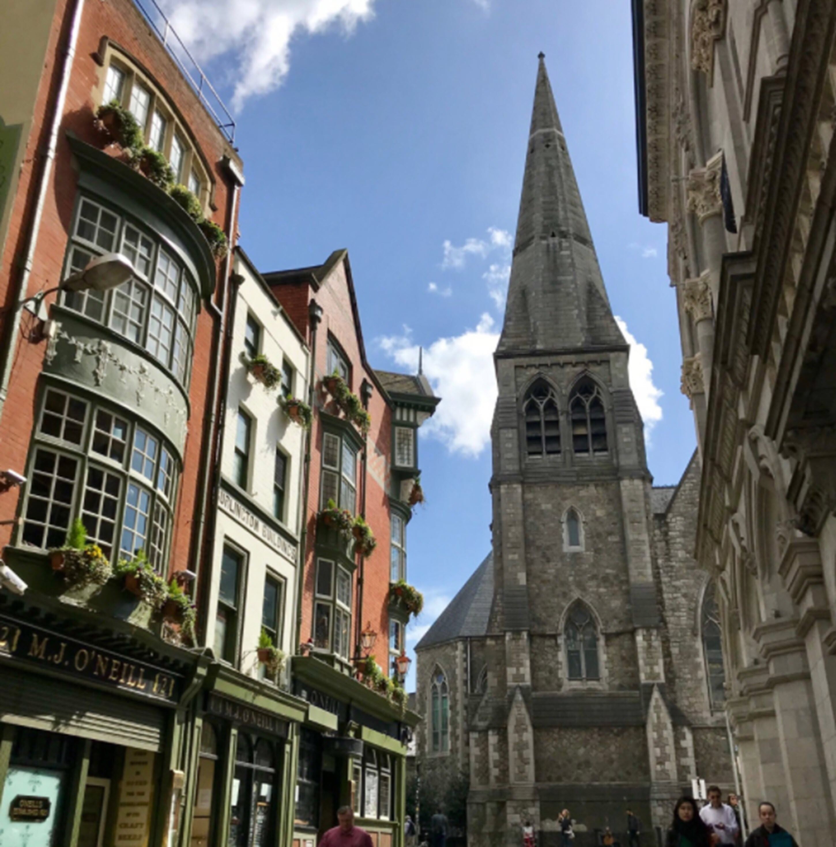 Photo - O'Neills Victorian Pub & Townhouse