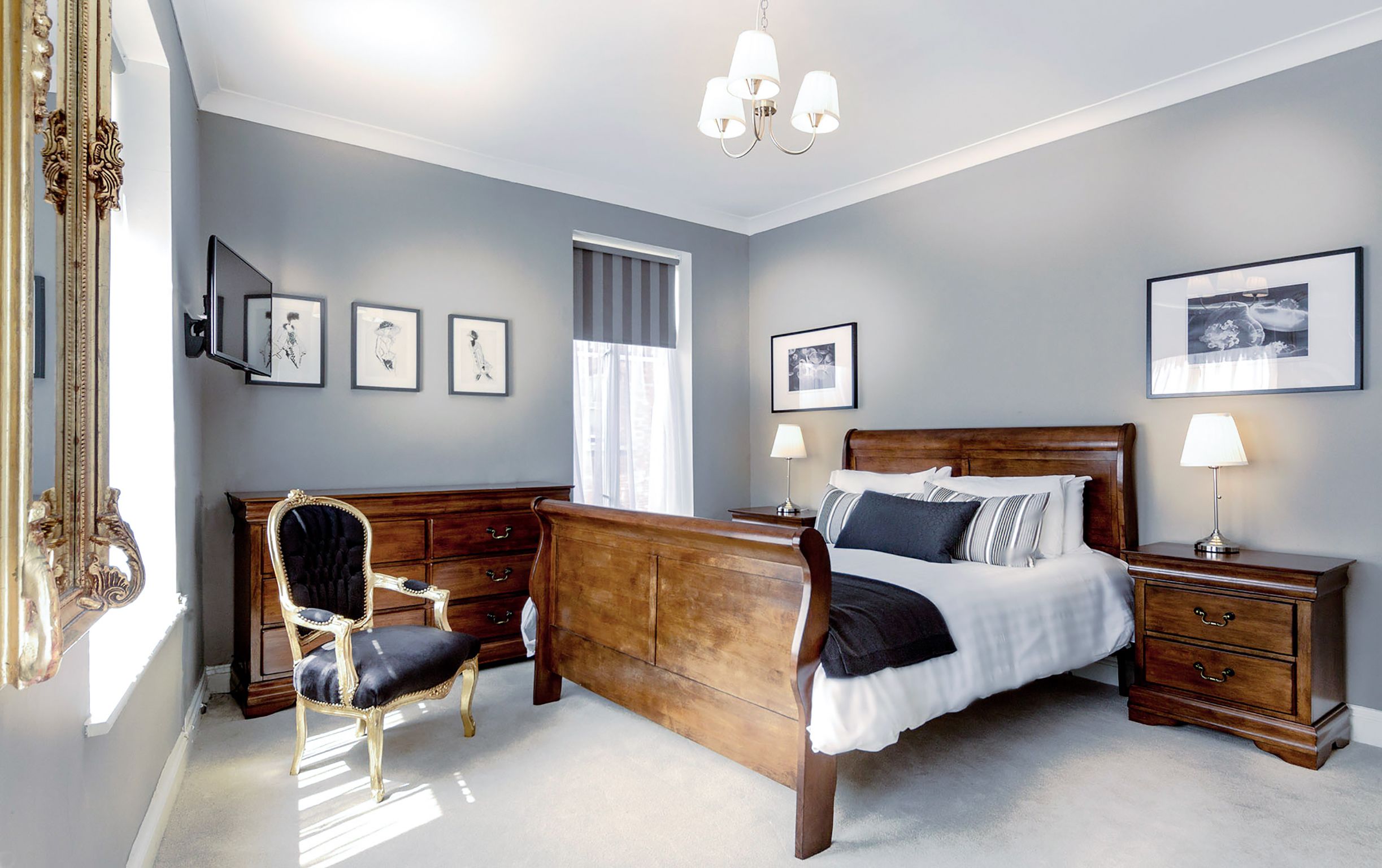 Photo - O'Neills Victorian Pub & Townhouse