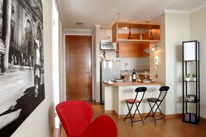 Apartment, 1 Bedroom | Living room | LCD TV - Soho Santiago Apartments (Santiago)