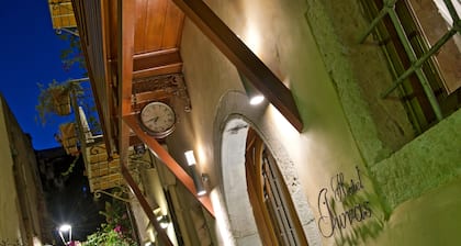 Ionas Boutique Hotel