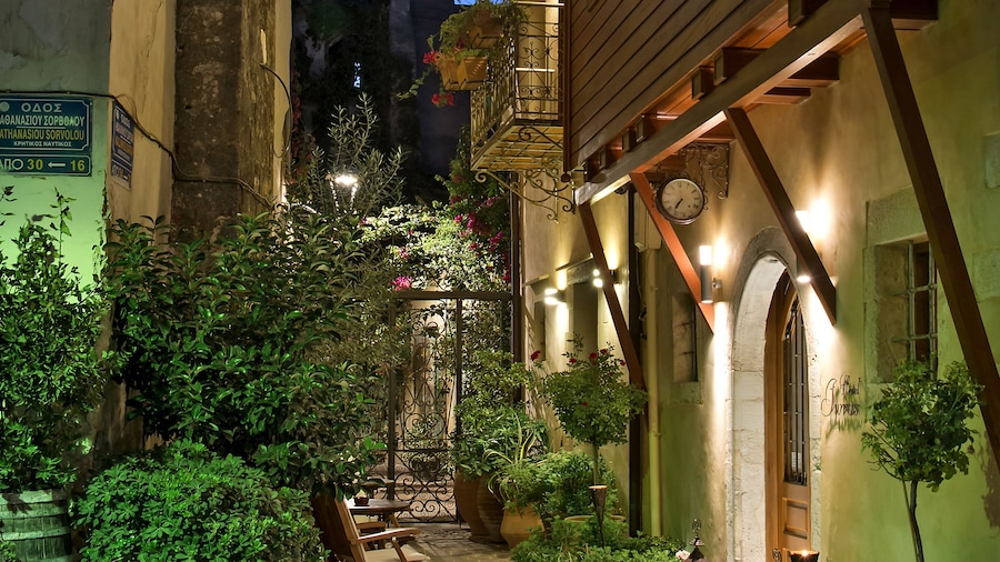 Ionas Boutique Hotel