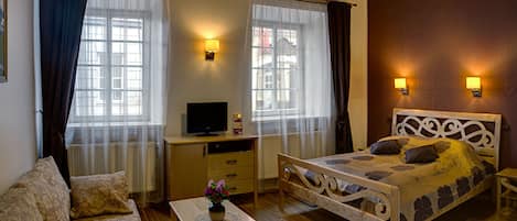 In-room safe, individually decorated, individually furnished