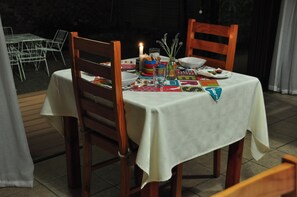 Dining - Woodpecker's Inn (Kempton Park)