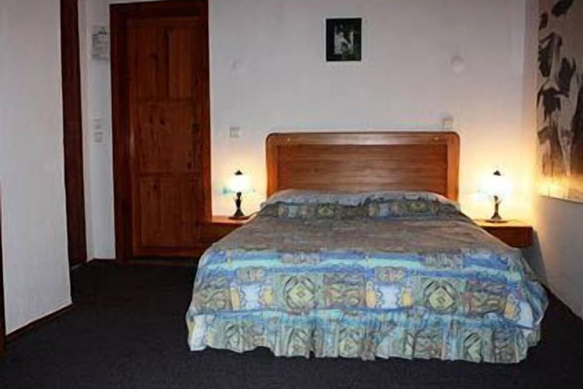 Select Comfort beds, minibar, in-room safe, individually furnished