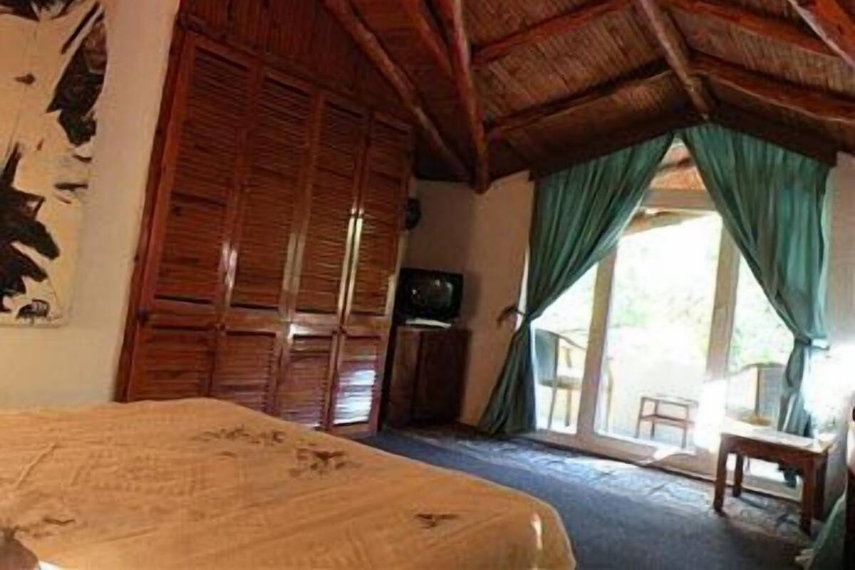 Select Comfort beds, minibar, in-room safe, individually furnished