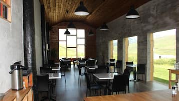 Free daily breakfast