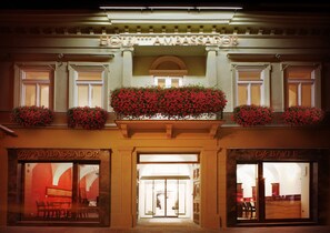 Front of property - evening/night - Hotel Ambassador (Kosice)
