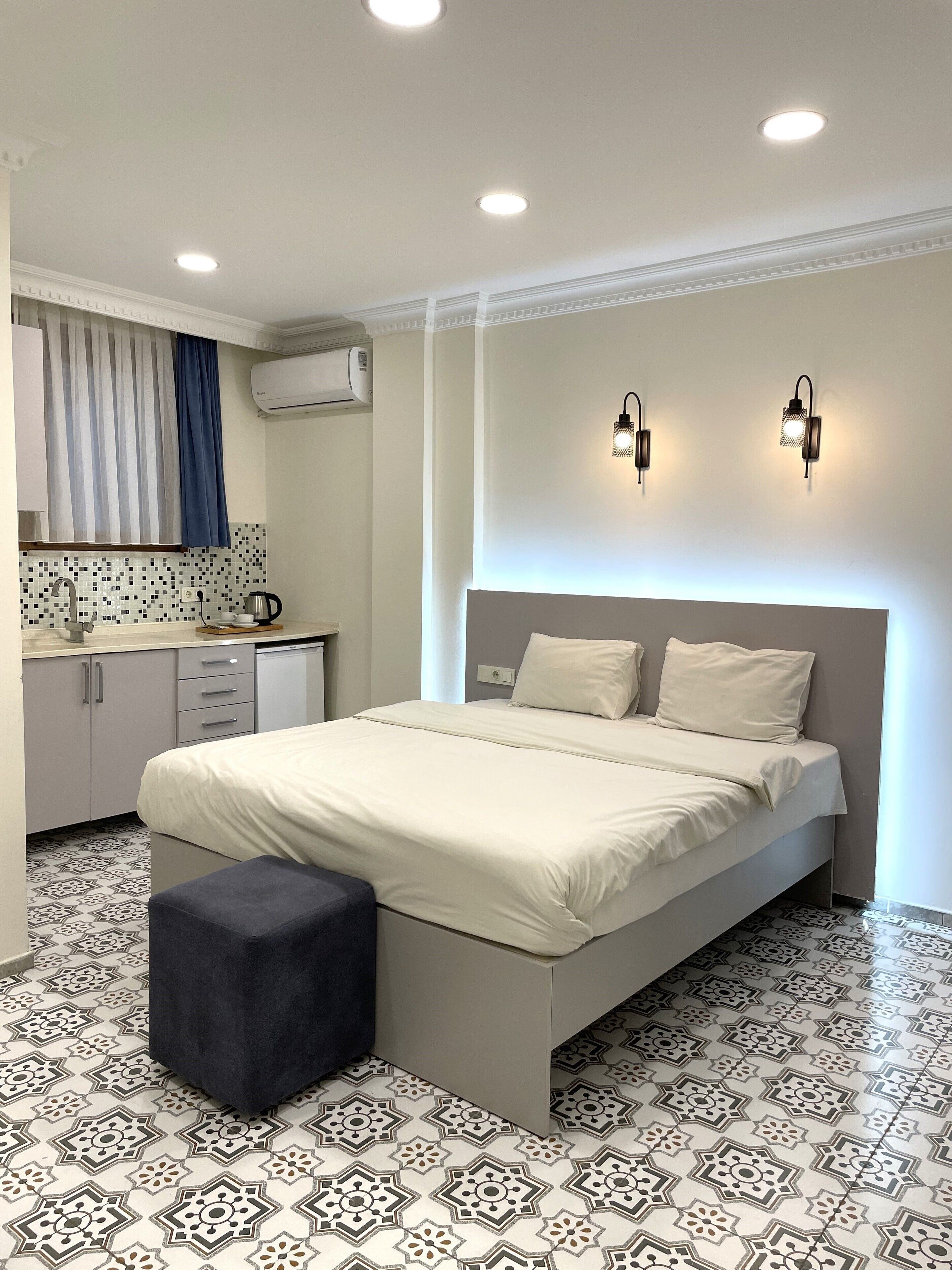 Superior-værelse med dobbeltseng eller 2 enkeltsenge | Pengeskab på værelset, lydisolering, strygejern/strygebræt, gratis Wi-Fi