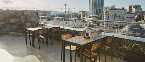 Daily buffet breakfast (EUR 8 per person)