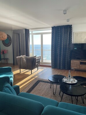 LED TV - Les Sables Blancs (Concarneau)