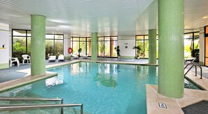 Piscine couverte, piscine extérieure